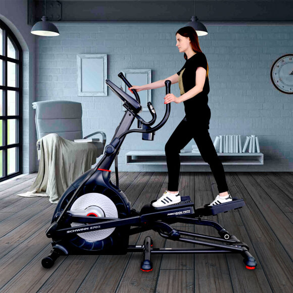 Эллиптический тренажер Schwinn 570e